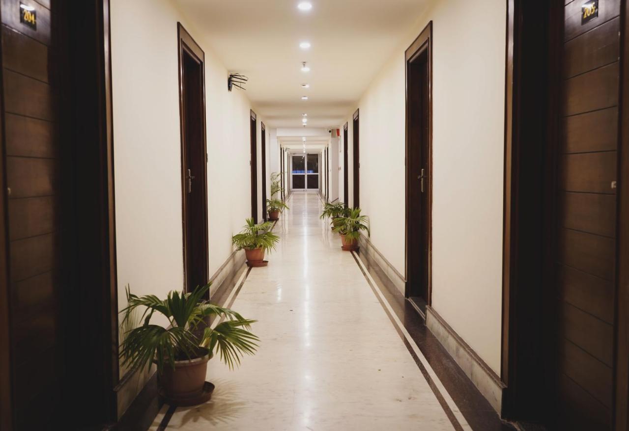 Hotel Doon'S Pride Ντεχραντούν Εξωτερικό φωτογραφία